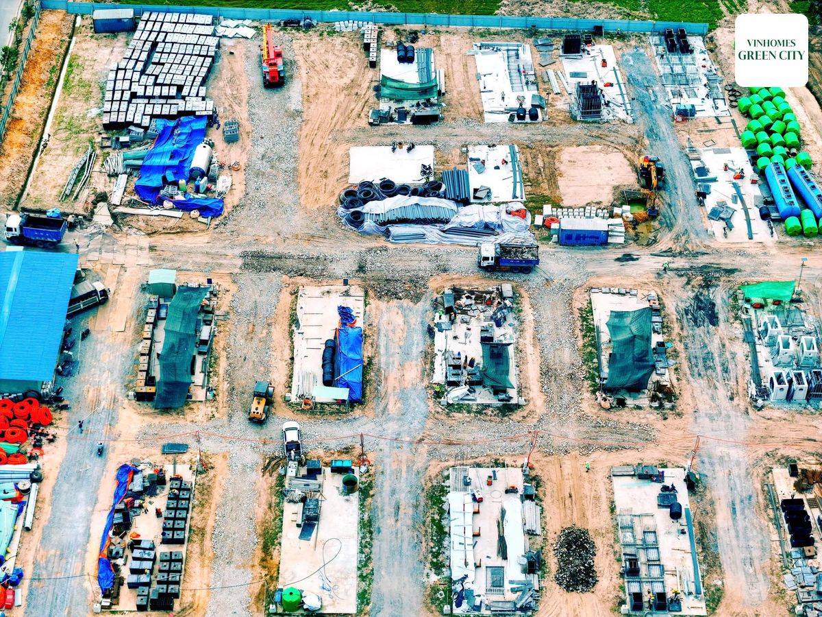 tien do thi cong nha o vinhomes hau nghia